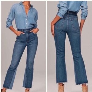 Abercrombie Fitch The Kick Flare Ultra High Rise Jeans Medium Wash Size 28